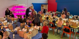 Gezonde lunches in theorie én in de praktijk bij IKC Het Kristal uit Dordrecht!